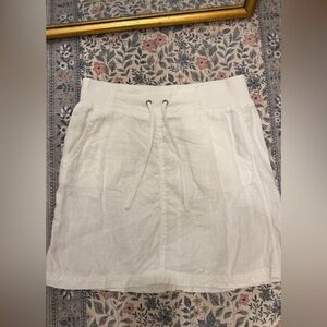 Athleta White skirt with Drawstring
